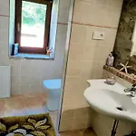 Zubizar Lodge *